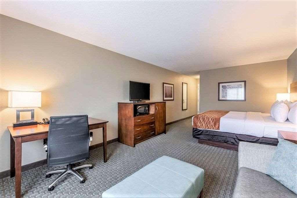 Amerivu Inn And Suites - Chisago City Zimmer foto